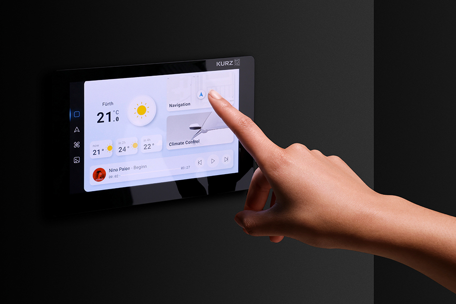 IMD and touch functions: KURZ and PolyIC present innovative display stacks at embedded world 2024
