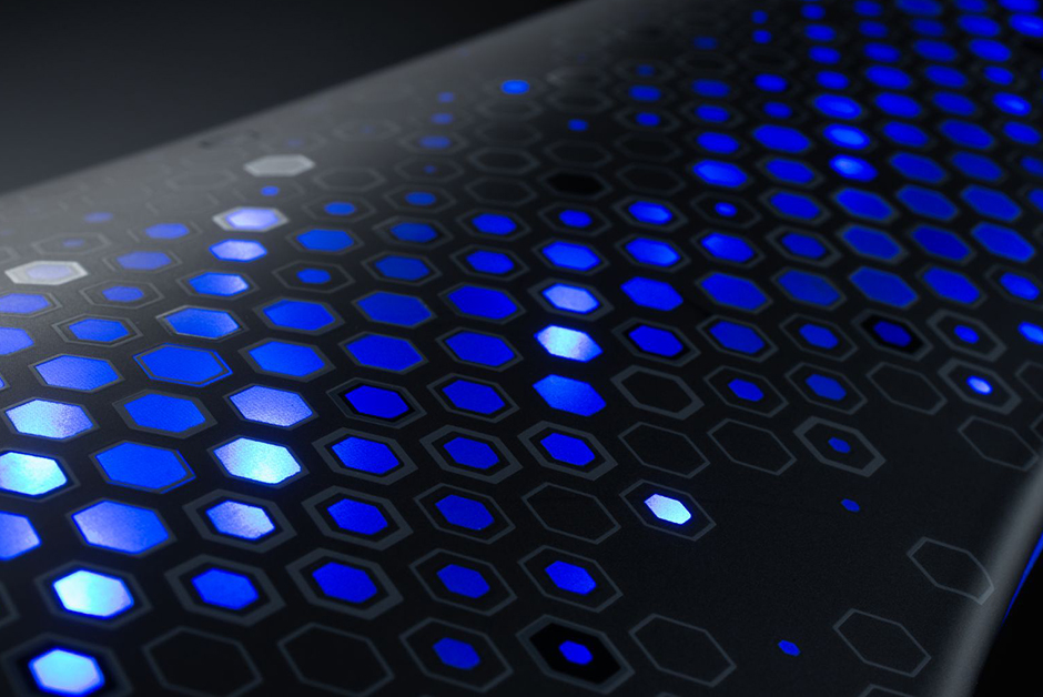 Trends setzen mit Touch Schwarzes Automobil-Panel mit hinterleuchtetem Waben-Design